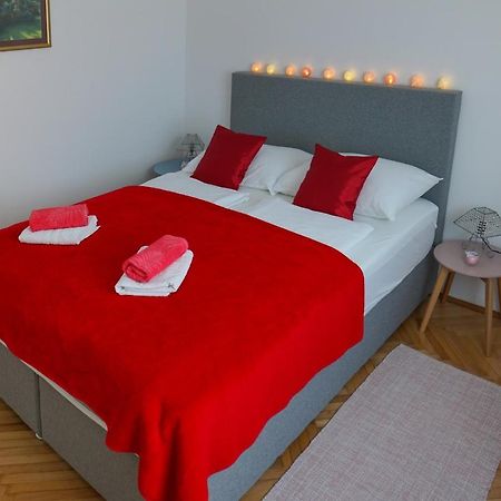 Apartment Jardin With Free Cowered Parking Zadar Exterior foto