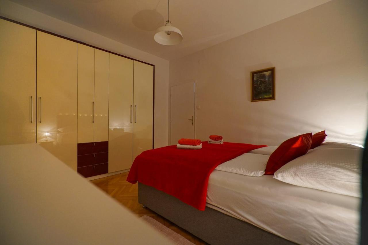 Apartment Jardin With Free Cowered Parking Zadar Exterior foto